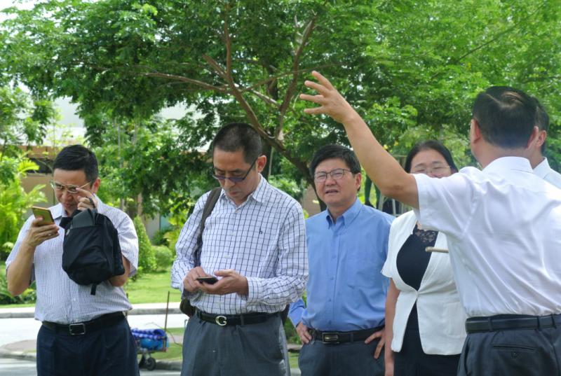 Search... คณะ Hubei Provincial Science and Technology Department เข้าเยี่ยมชมอุทยานรังสรรค์นวัตกรรมอวกาศ ในวันที่ 1 กันยายน 2559_3