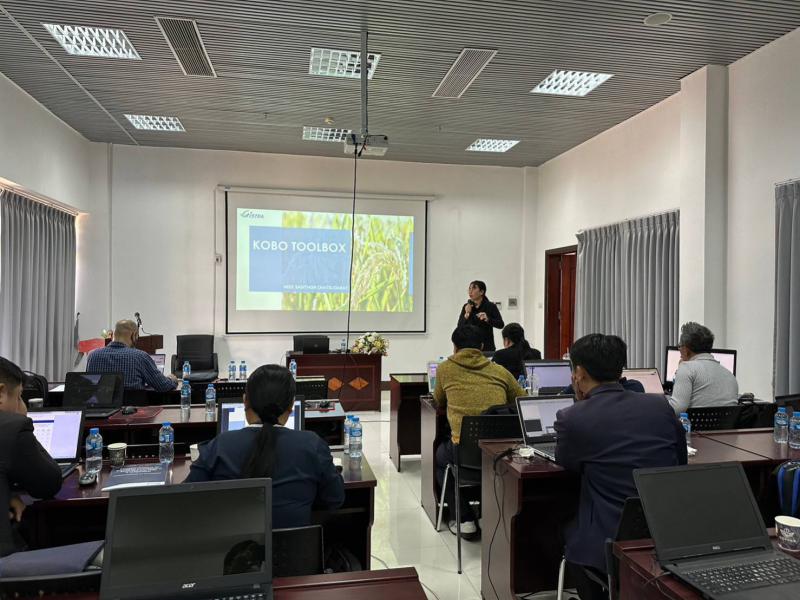 GISTDA ร่วมกับ UNESCAP จัดฝึกอบรมเชิงปฏิบัติการ "The 1st Training on Intelligent Technology for Geospatial Management on Agriculture for Lao PDR”    _10